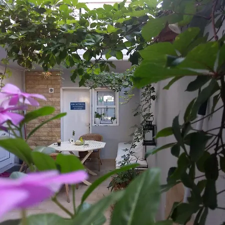 Thalassa Kai Almira מלון דירות 3*